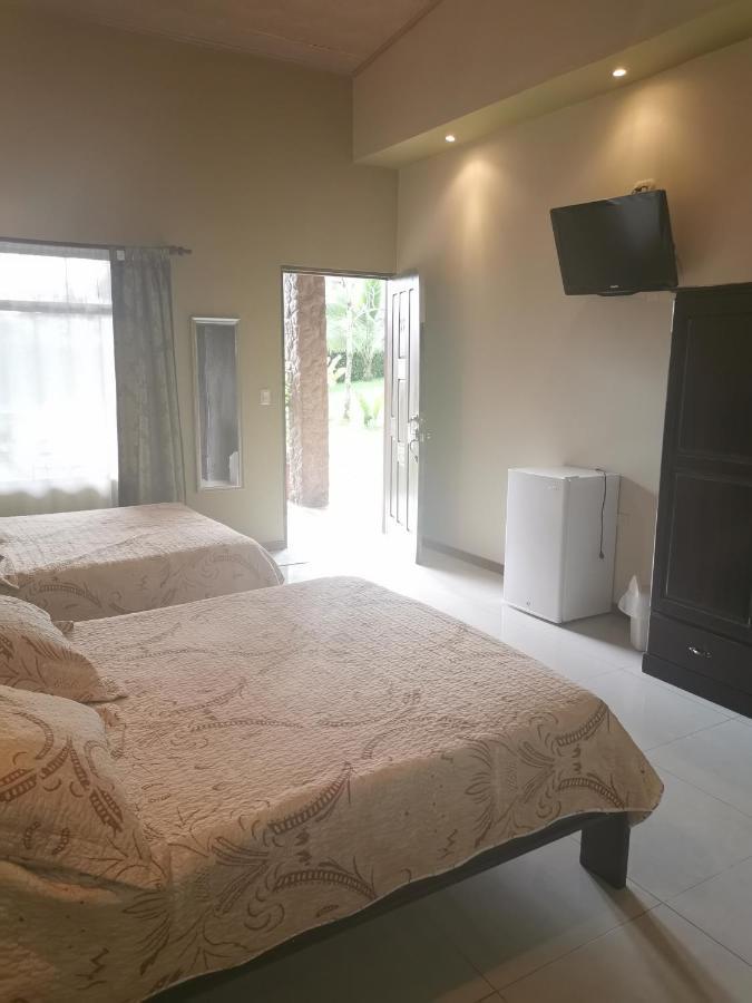 Hotel Vale'S Chiles  Экстерьер фото