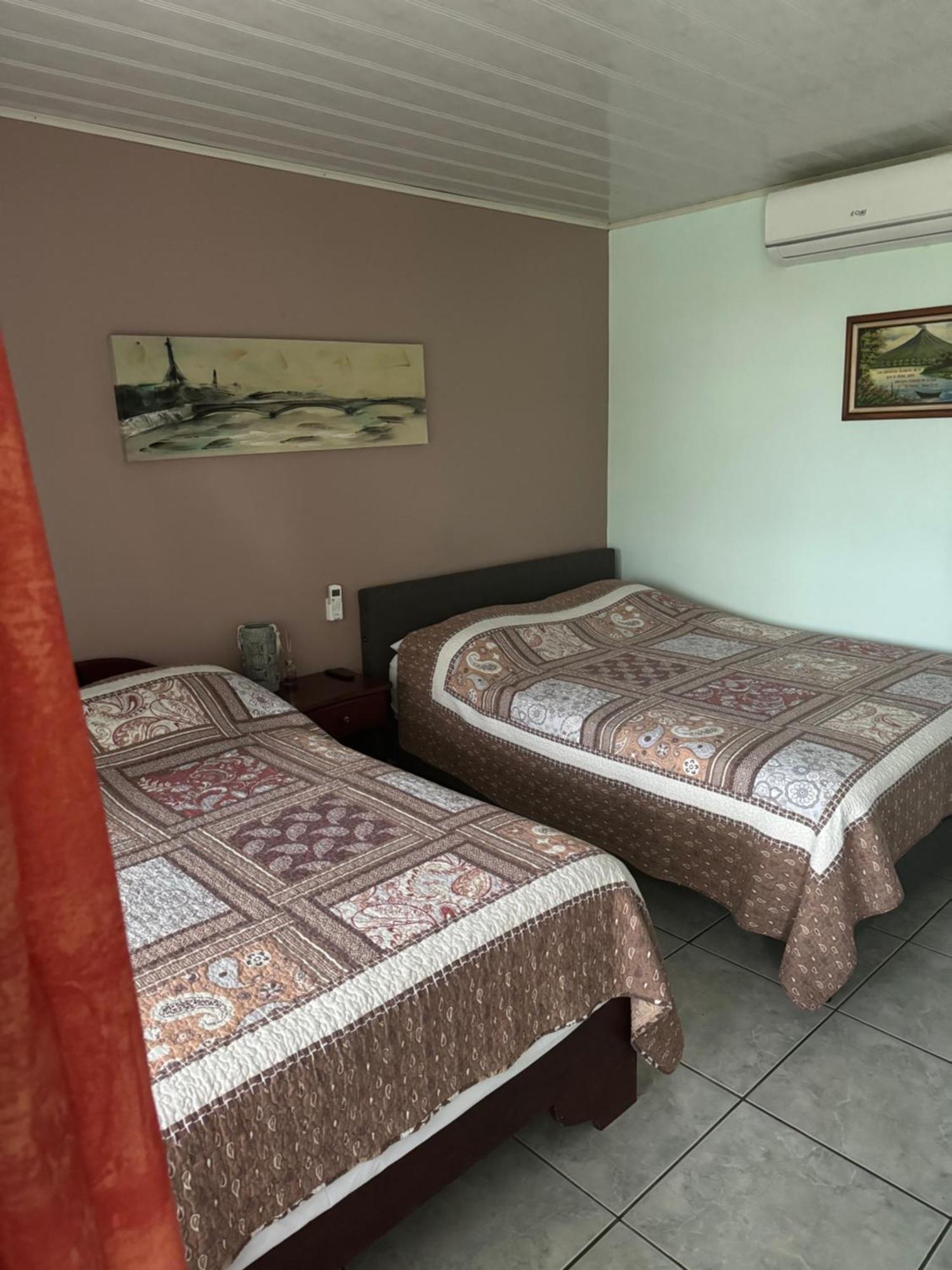 Hotel Vale'S Chiles  Экстерьер фото